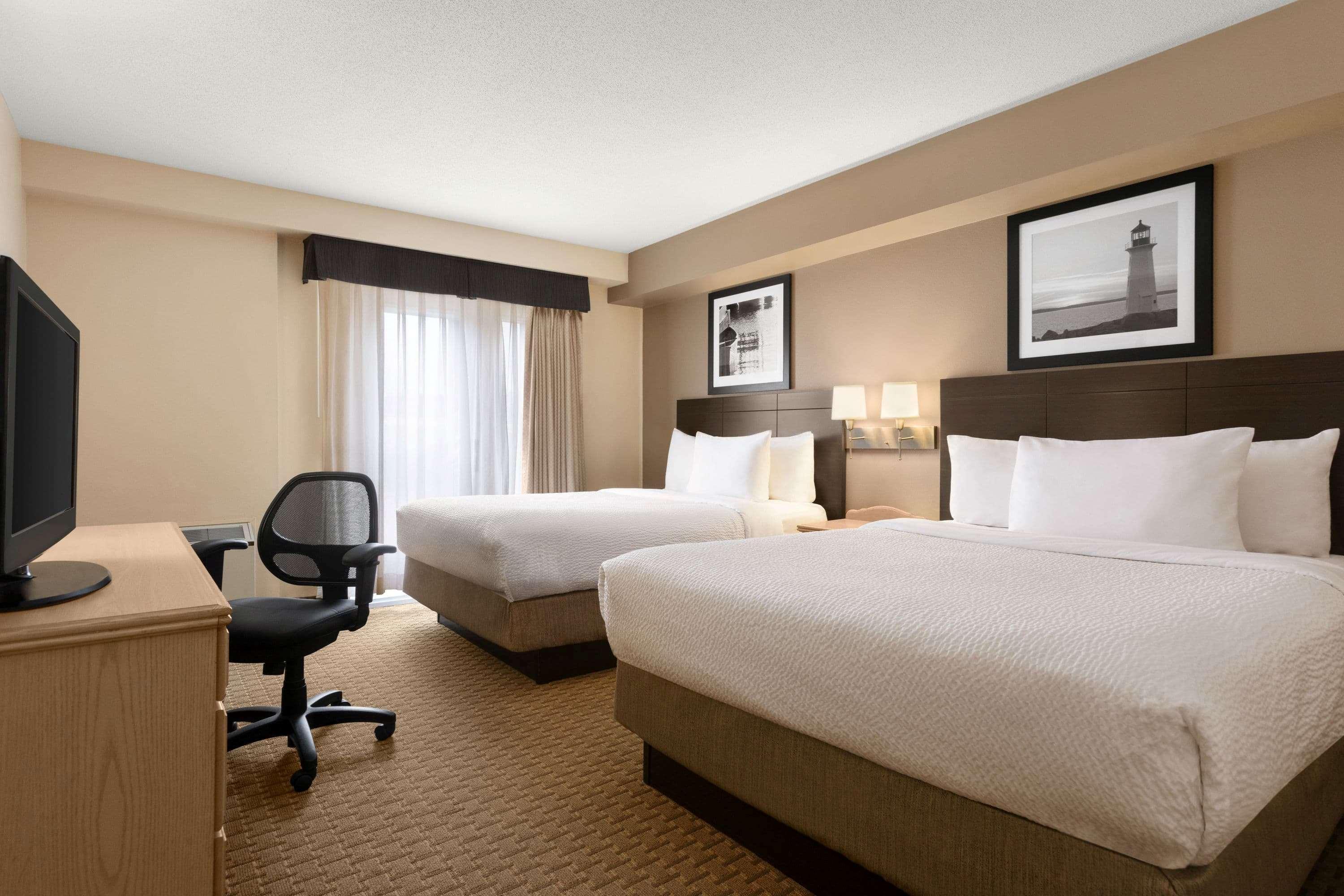 Travelodge Suites By Wyndham Moncton Extérieur photo