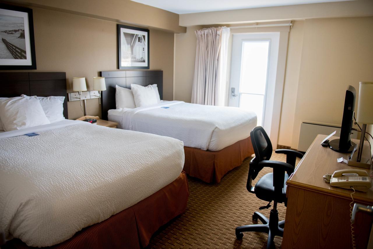 Travelodge Suites By Wyndham Moncton Extérieur photo
